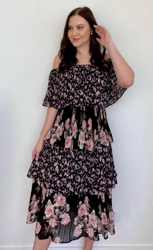 Vacation Dress - Black Floral