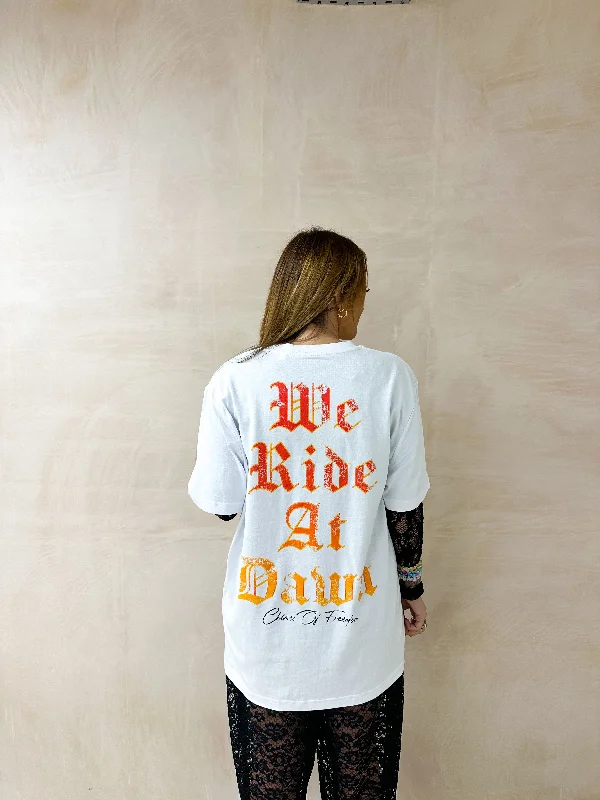 'We Ride At Dawn' Slogan Tee In White