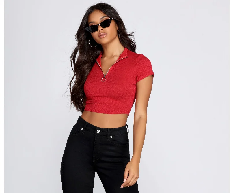 Stylish Zipped Crop Top